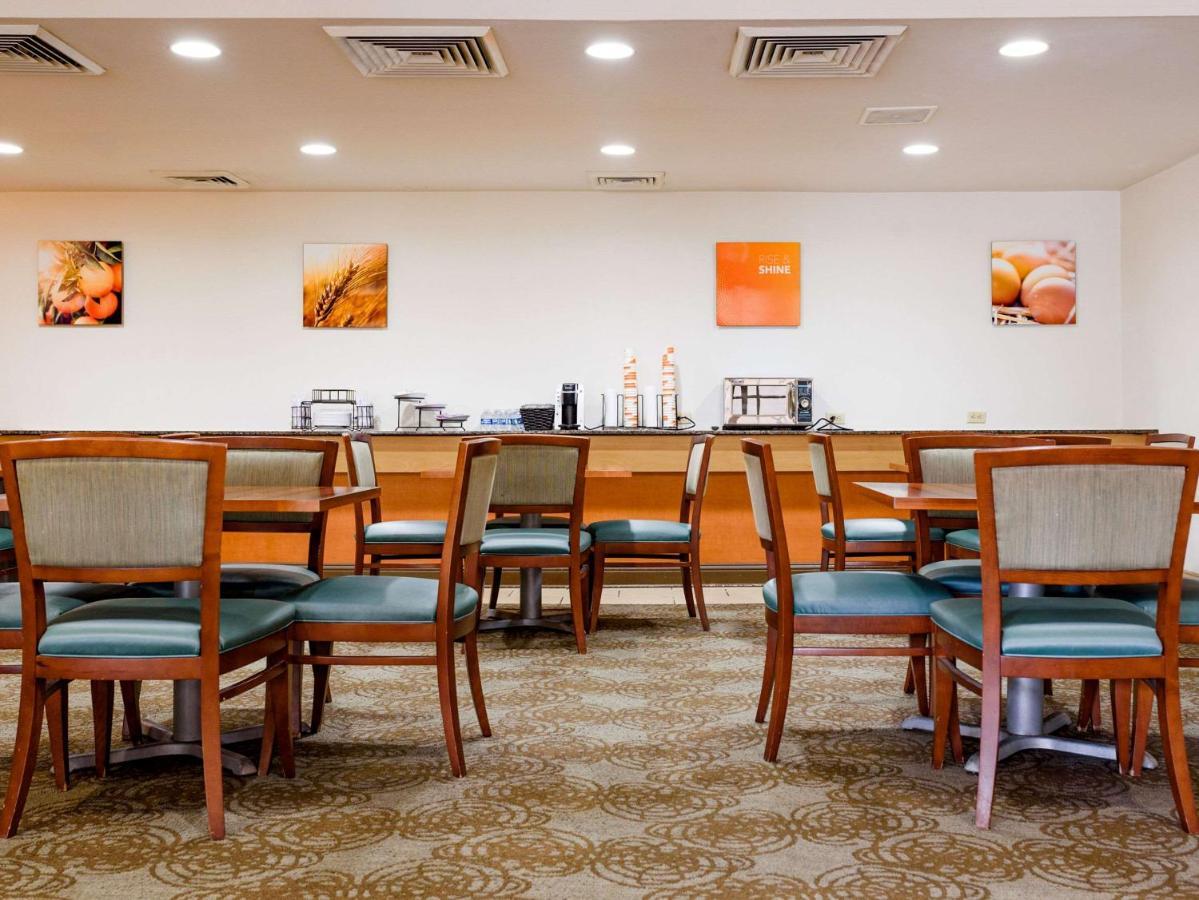 Comfort Suites Baton Rouge South I-10 Kültér fotó