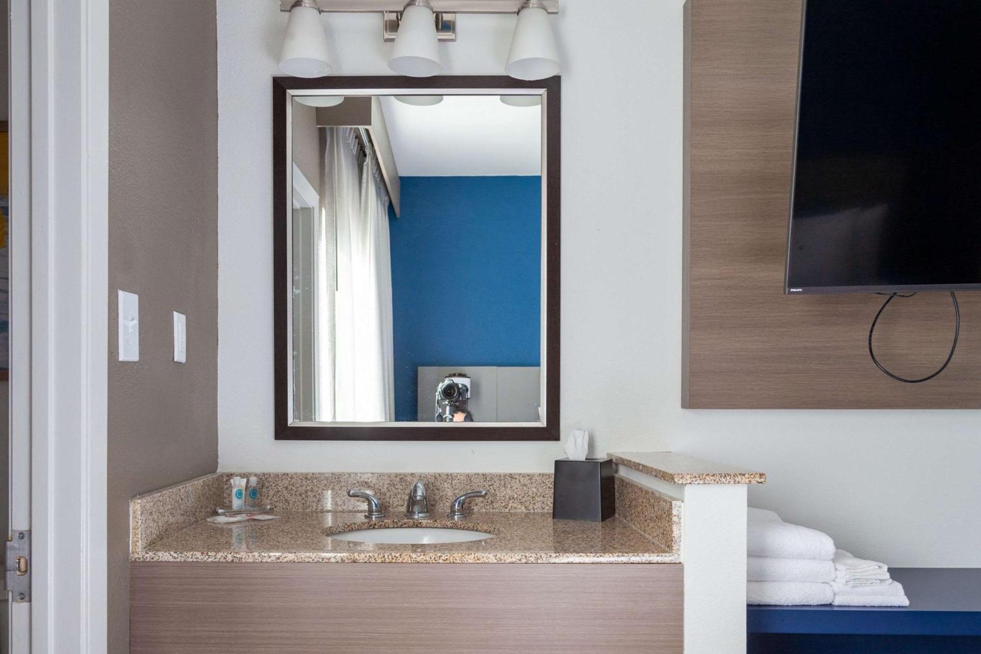 Comfort Suites Baton Rouge South I-10 Kültér fotó